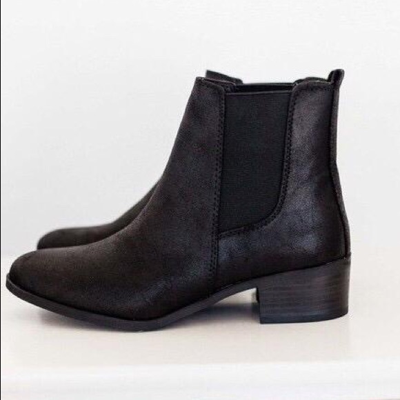 Ankle booties - Picture 4 of 7